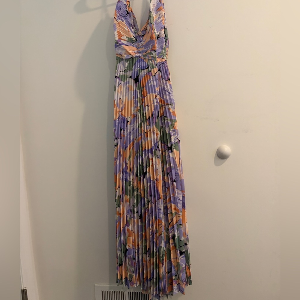 ASTR THE LABEL Blythe Floral Plisse Midi Dress